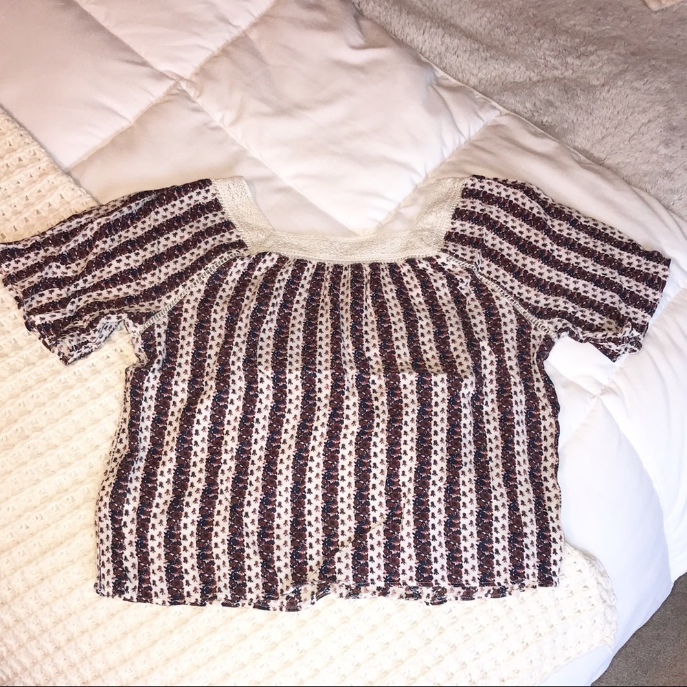 Flowy mid-crop blouse